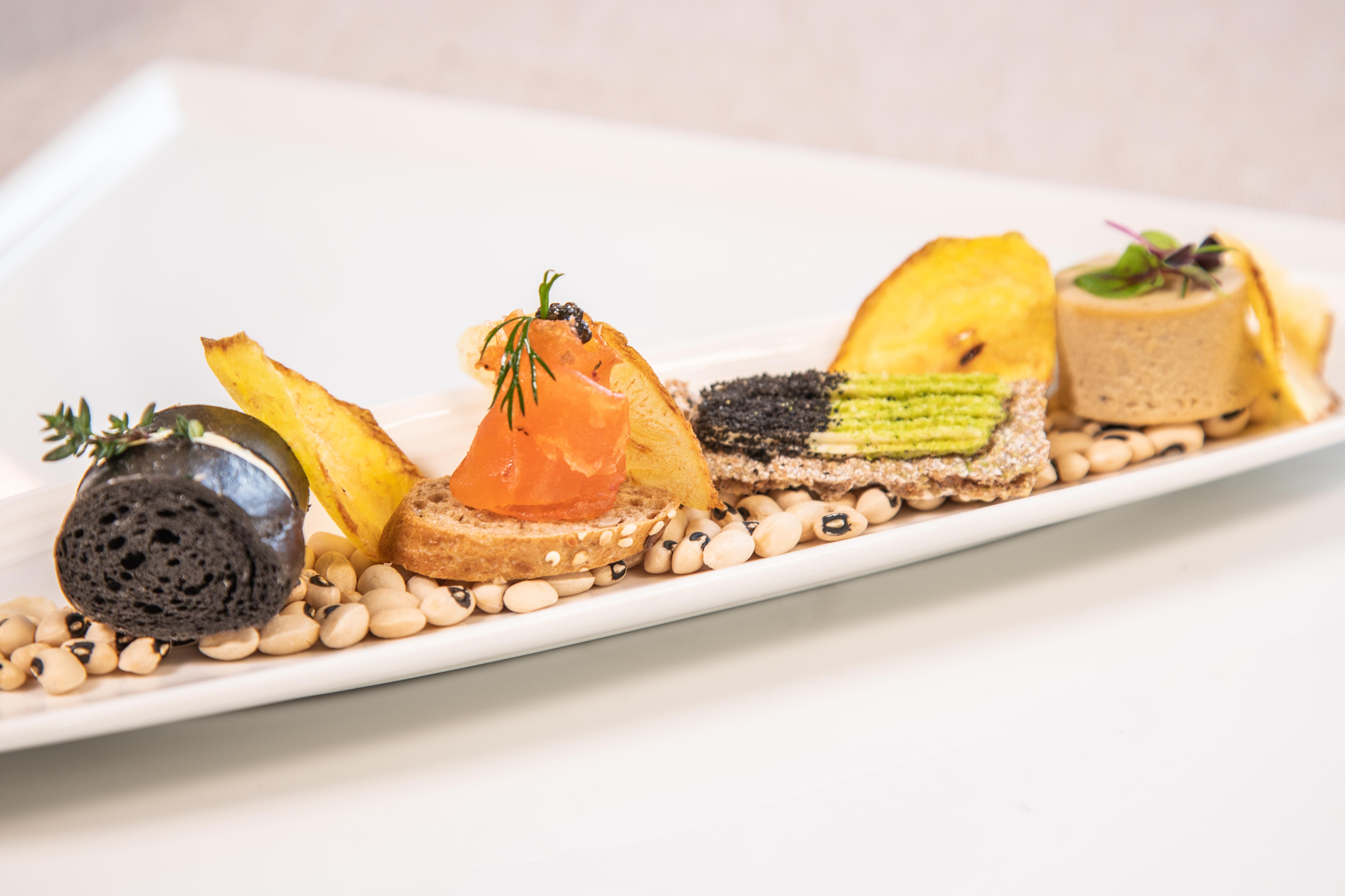 Grand Hotel Villa Castagnola Lugano Ngoại thất bức ảnh A plate of molecular gastronomy